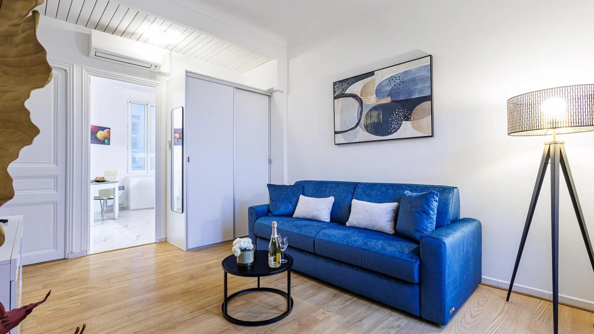 Cosy Studio, Close To Monaco Train Station Beausoleil 0*,  Francie